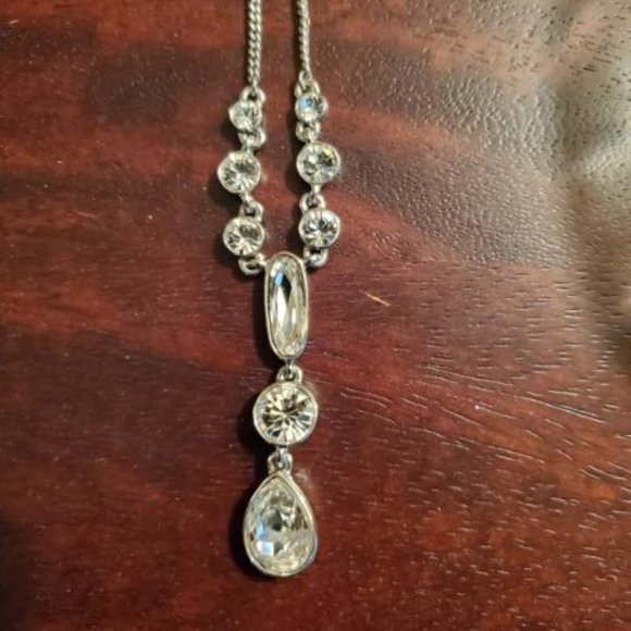 Givenchy Crystal Necklace - Picture 1 of 4